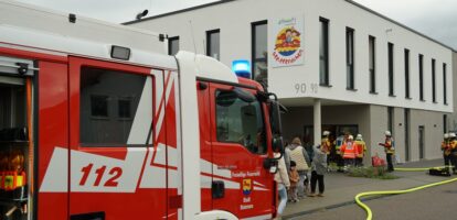 Sirenen am Nachmittag: Feuerwehr übt den Ernstfall in neuer Spöcker Kita
