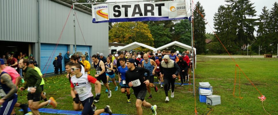 Startschuss bei strömendem Regen