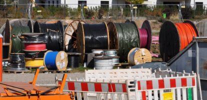 Glasfaser-Update September 2026: Neue Gehwege, Provisorien und Post von der Deutschen Glasfaser